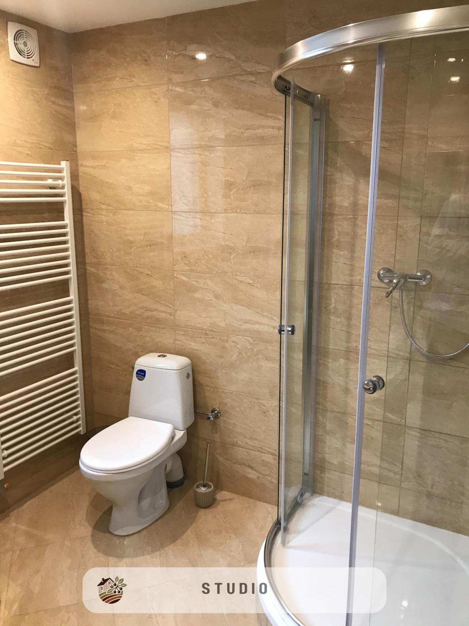 Apartmanovy Dom Visnove Εξωτερικό φωτογραφία