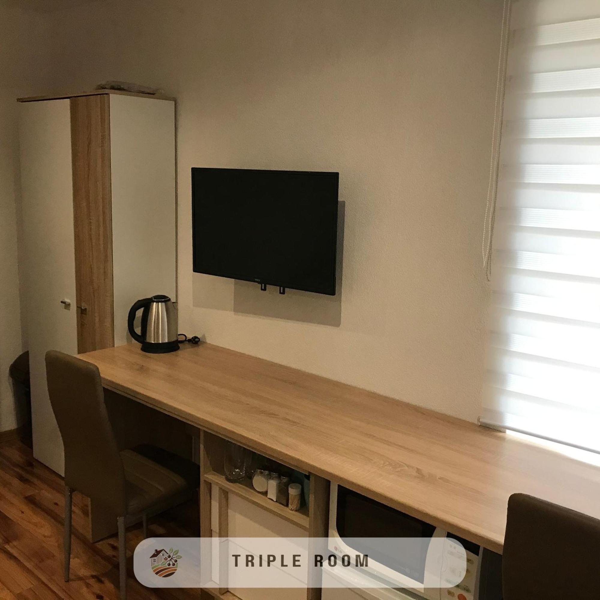 Apartmanovy Dom Visnove Εξωτερικό φωτογραφία